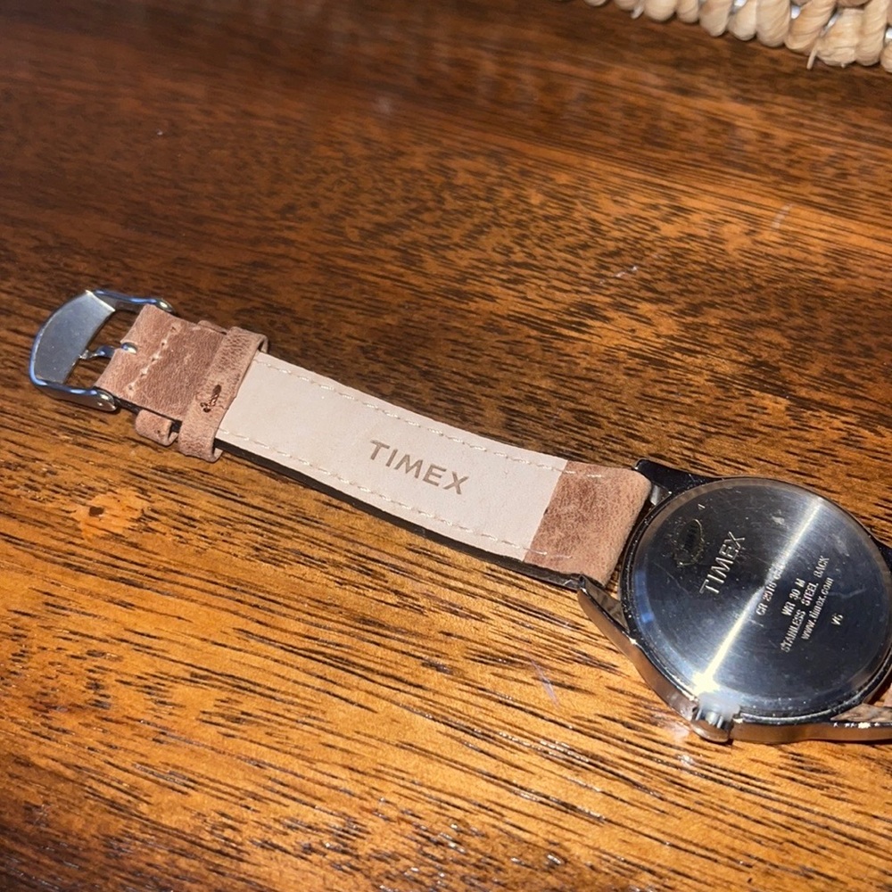 Timex Men Watch. - Picture 4 of 5